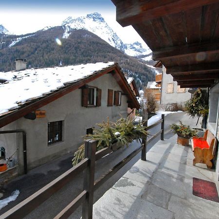 Hôtel Locazione Turistica Epinel à Cogne Extérieur photo